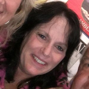 Meet your Posher, Debbie